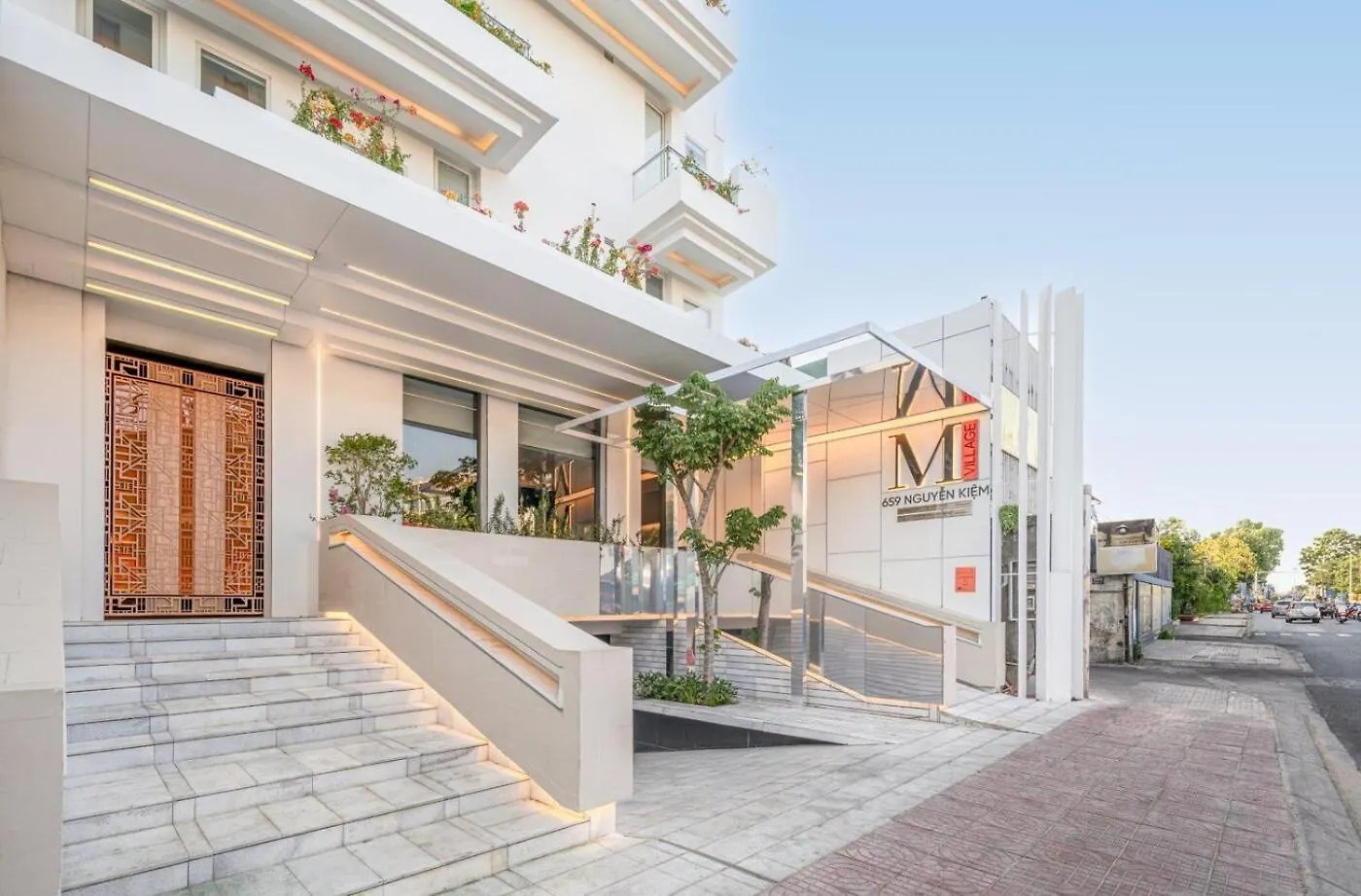 M Village Nguyen Kiem - Cosmo Airport Hotel Ho Chi Minh City