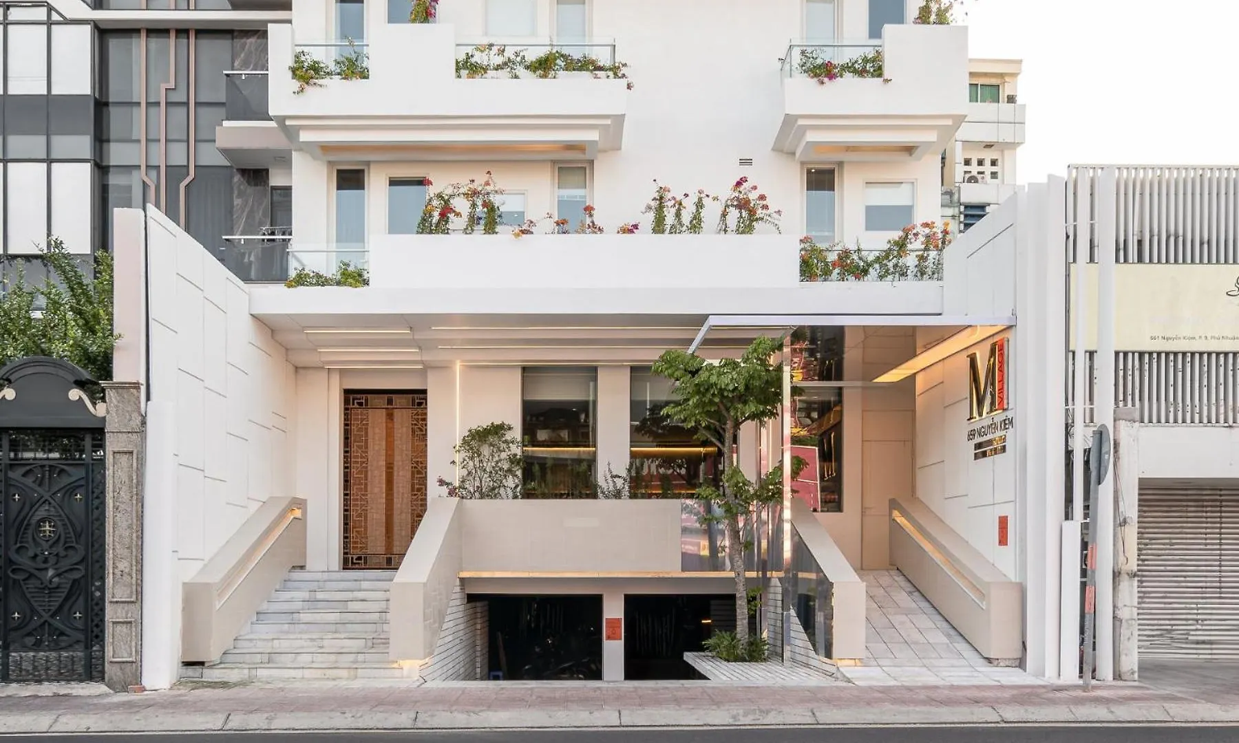 M Village Nguyen Kiem - Cosmo Airport Hotel Ho Chi Minh City